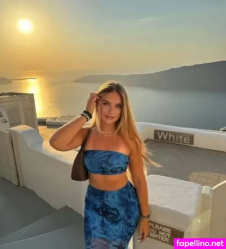 Bund Leonie 4 OnlyFans Thumbnail #FKknqap9La