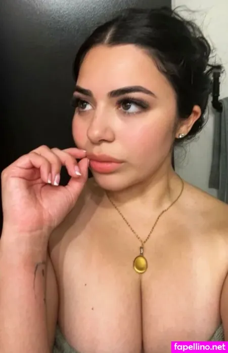 Bundleofmia OnlyFans Thumbnail #4srtECyixN