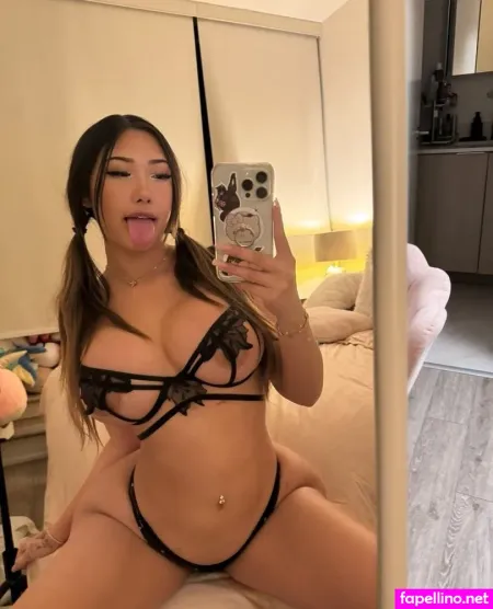 Bunni Emmie 16 OnlyFans Thumbnail #wXhTya1UIr