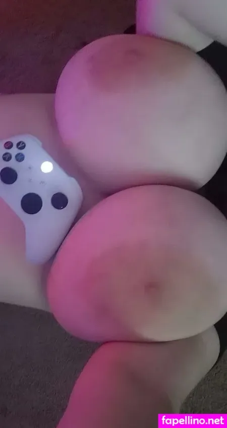 Bunnie Burrow OnlyFans Thumbnail #AuLQRfr16G