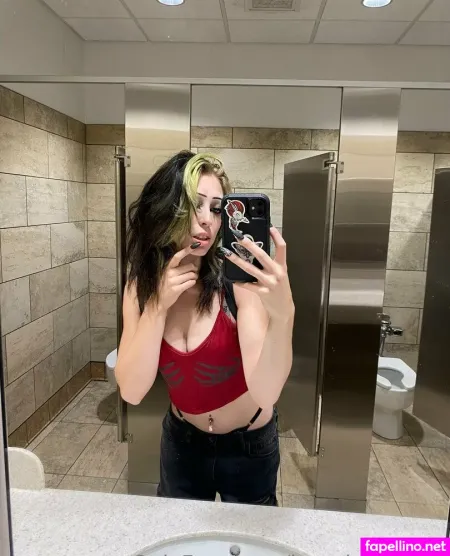 Bunniefuntime OnlyFans Thumbnail #B0rILxBKas