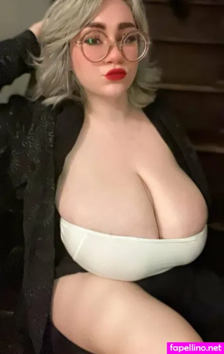 Bunniegloomxx 10 OnlyFans Thumbnail #Tb5mJFpz2e