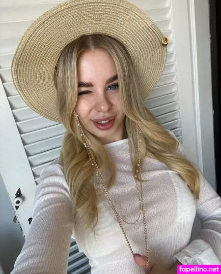 Bunny Secrets3 OnlyFans Thumbnail #HFTbKuNsvv