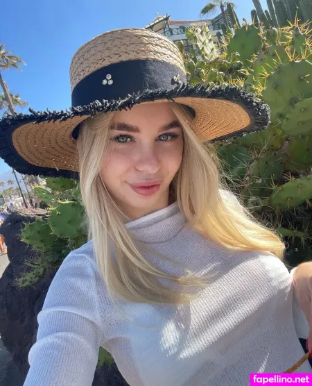 Bunny Secrets3 OnlyFans Thumbnail #N18adzr2Fl