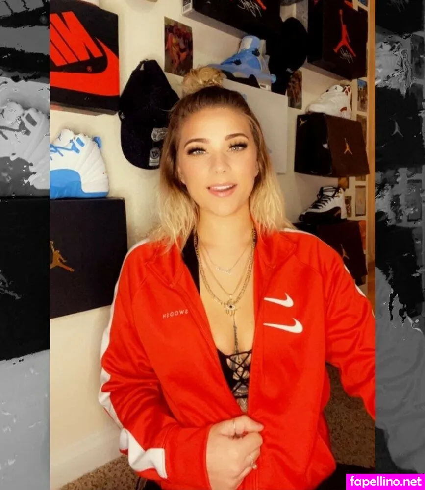 bunnybabe2323, chelseaa44 Nude Leaked OnlyFans Photo #XtA2J2Rti2