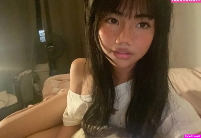 Bunnybles OnlyFans Thumbnail #kfR9IV2yfj