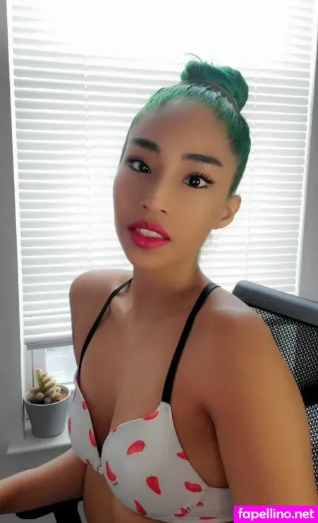 Bunnycheekz OnlyFans Thumbnail #D5ikrHSeEi