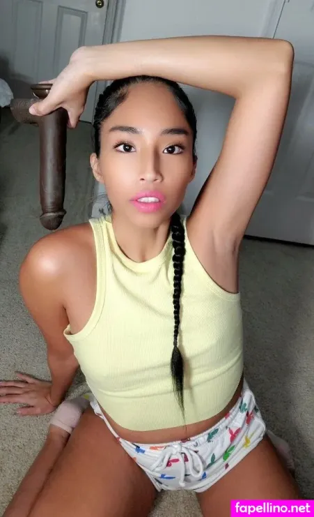 Bunnycheekz OnlyFans Thumbnail #YpBqXWpH0W