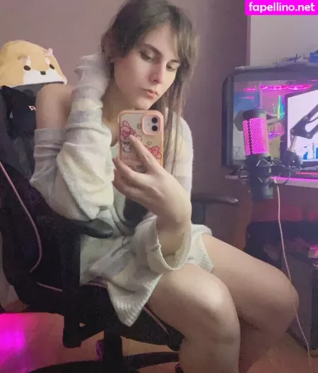 Bunnygirl Emma OnlyFans Thumbnail #Pu1E5k7GAR