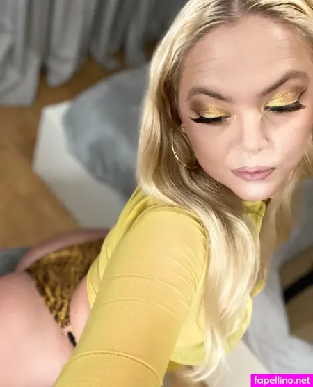 Bunnyholez OnlyFans Thumbnail #999JBuZhI3