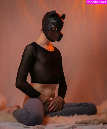 Bunnyhunterfox OnlyFans Thumbnail #XDS3zGc0aA