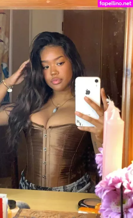 Bunnyscherry OnlyFans Thumbnail #JAKyJxXZNe