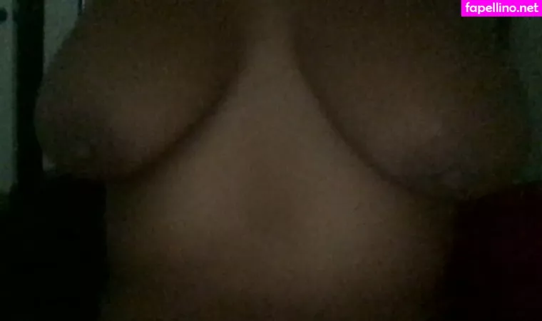 Burberrybitch OnlyFans Thumbnail #3WSzJzAeGW