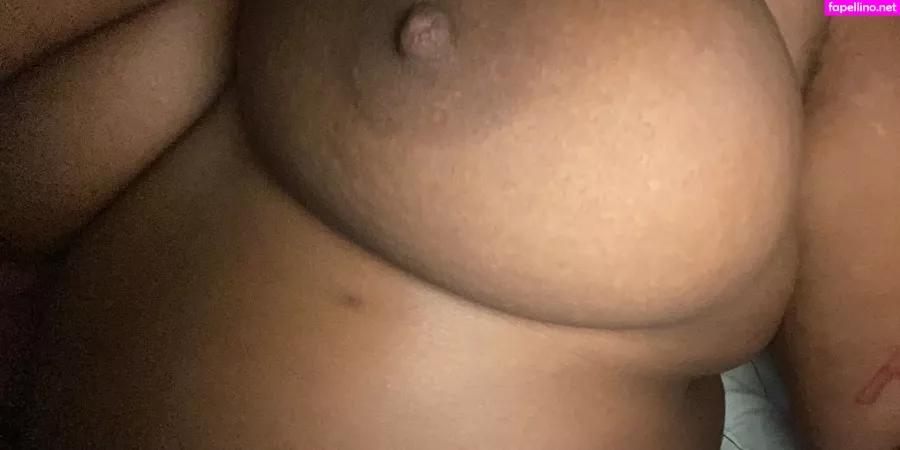 Burberrybitch OnlyFans Thumbnail #fIrlJuiKUB