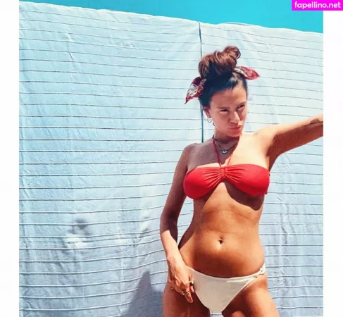 Burcu Bakdur OnlyFans Thumbnail #fSJnFFPN5y