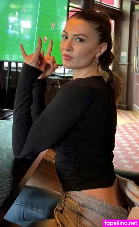 Burcu Ozberk OnlyFans Thumbnail #Xax07cHeh3