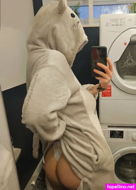 Burlesqueboobs 3 OnlyFans Thumbnail #1Jy02TNkEi