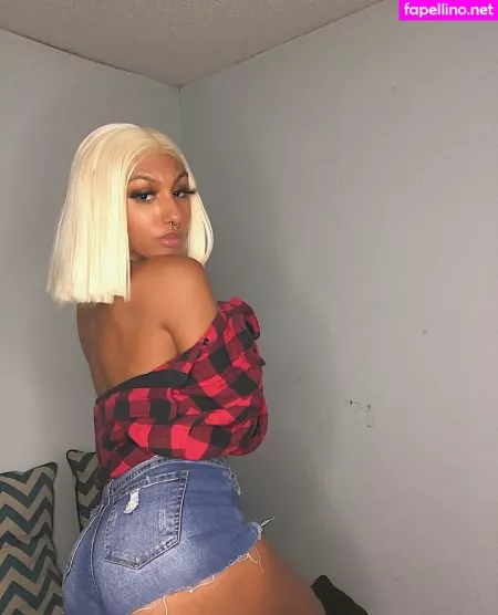 Burlz OnlyFans Thumbnail #SzQnErEEyH