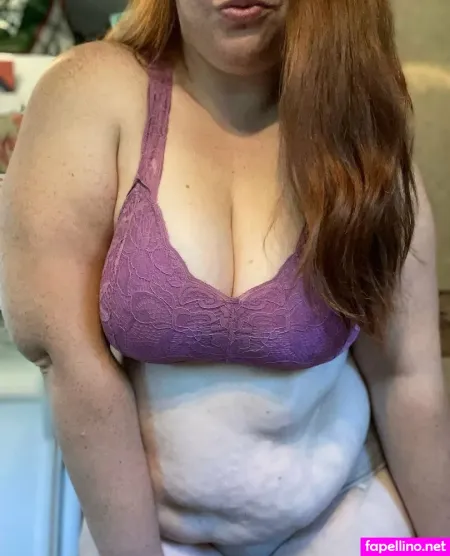Burninelle OnlyFans Thumbnail #qqtnJMWjSb