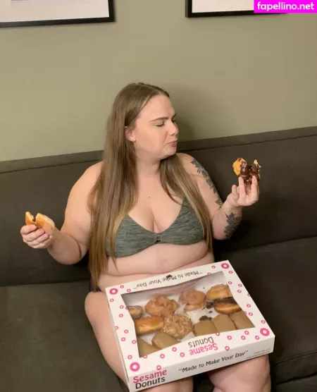 Burstingbabe OnlyFans Thumbnail #eOv1UE33t3