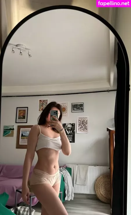 Buse Yilmaz OnlyFans Thumbnail #CXkBPt31pS