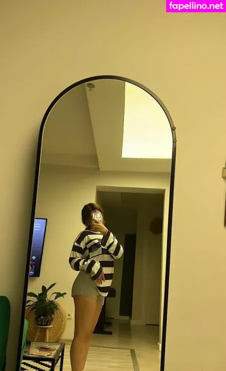 Buse Yilmaz OnlyFans Thumbnail #GrME2P5Ew0