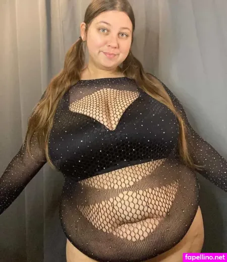 Busty Babe OnlyFans Thumbnail #t8EepmkzDw