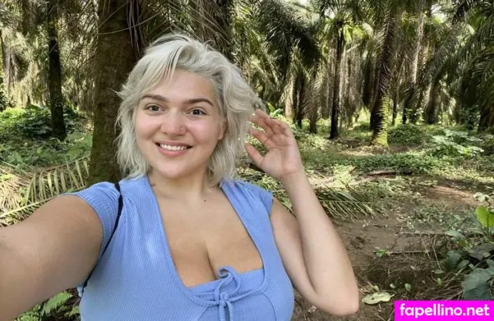 Busty Beauty Adaline Star OnlyFans Thumbnail #TR78hWfSns