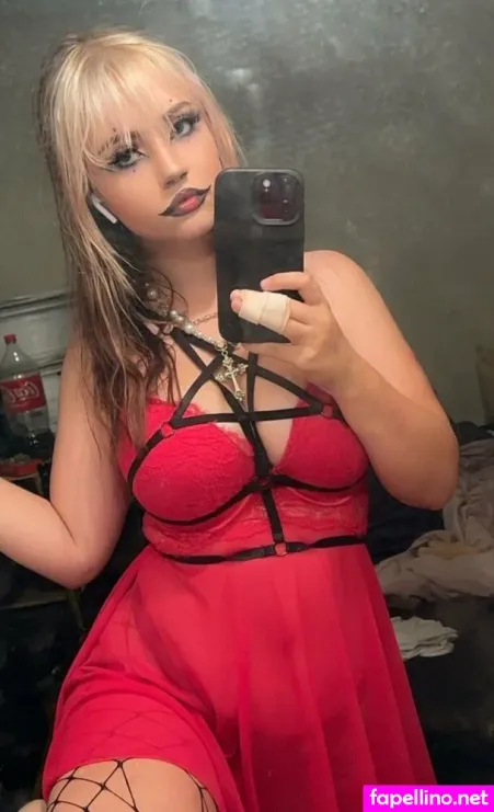 Busty Bella Aw OnlyFans Thumbnail #GzWvL6axsu