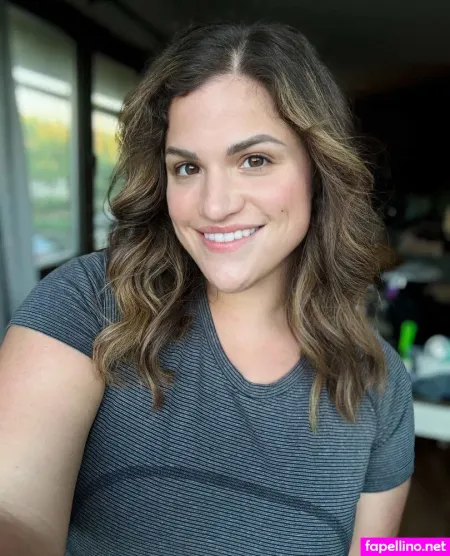 Busty Brunette OnlyFans Thumbnail #5KpOqn88zf