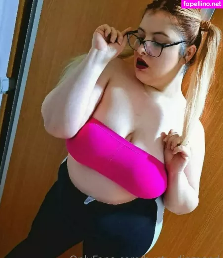 Busty Diamond OnlyFans Thumbnail #Td5fERRqbY