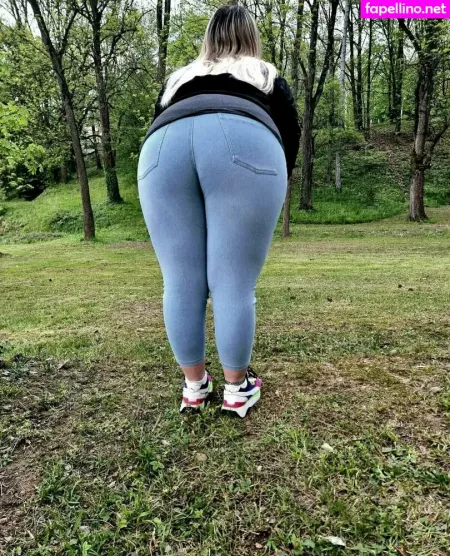 Busty Diamond OnlyFans Thumbnail #eSJG1Cahzj