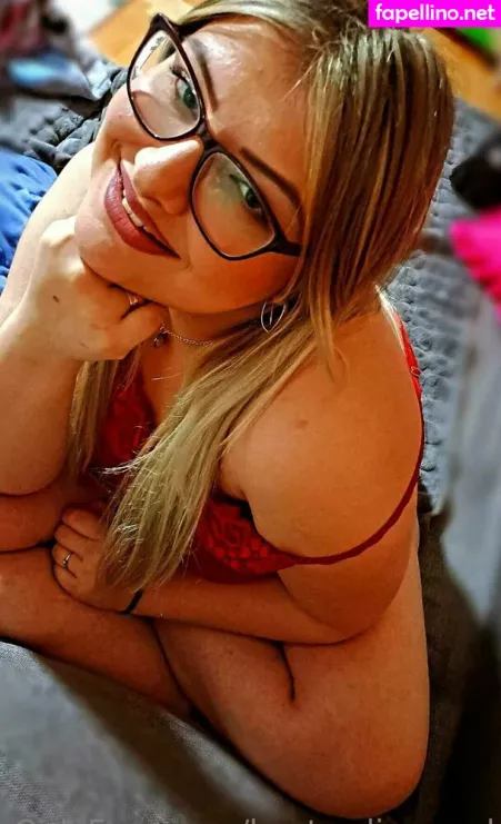 Busty Diamond OnlyFans Thumbnail #i5sAq0ZVxz