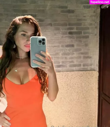 Busty Ju OnlyFans Thumbnail #3m9OqVPoUW