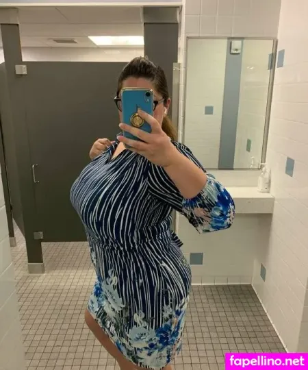 Busty Las Vegas Bunny OnlyFans Thumbnail #z530qFlJxN