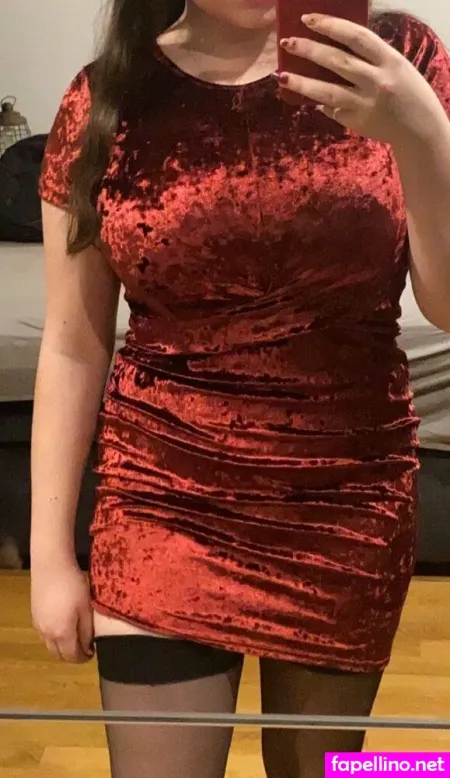 Busty Lucy OnlyFans Thumbnail #9sXf4pqtYR