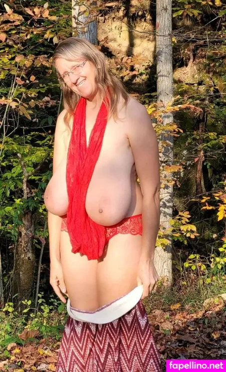 Busty Petra OnlyFans Thumbnail #CKuoJ7PvHj