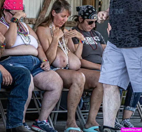 Busty Petra OnlyFans Thumbnail #EnV5ySdsp1