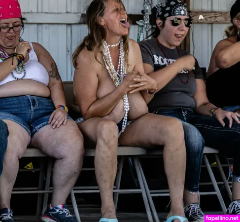 Busty Petra OnlyFans Thumbnail #GSF7ksIEMS