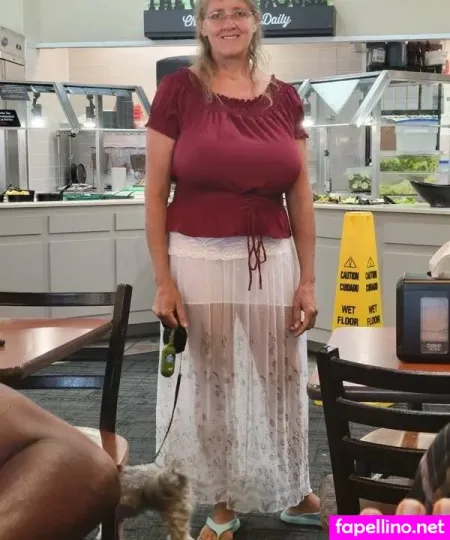 Busty Petra OnlyFans Thumbnail #OZMkBjfFFx