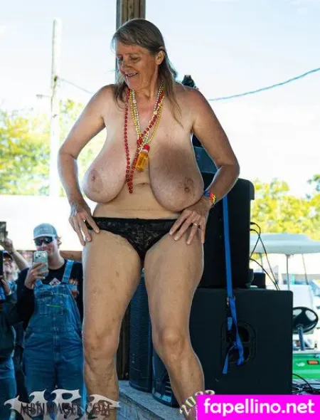 Busty Petra OnlyFans Thumbnail #XcP78E5Nfk