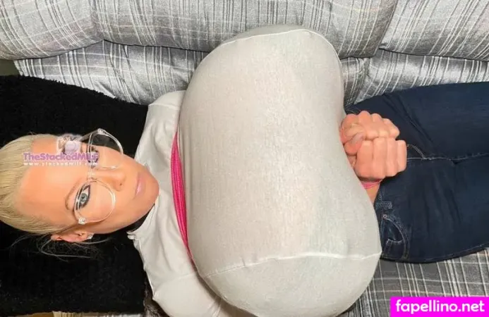 Busty Sasha OnlyFans Thumbnail #d7NRTgFxos