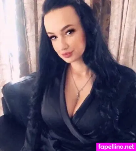 Busty Sexy Lora OnlyFans Thumbnail #LlN28WCKF2