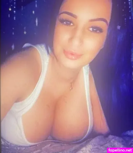 Busty Sexy Lora OnlyFans Thumbnail #gAeFfOvRwy