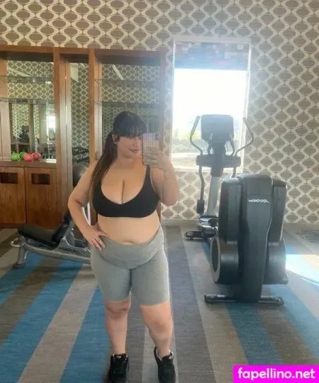 Busty Sweetheart OnlyFans Thumbnail #hgnoFXrIXG