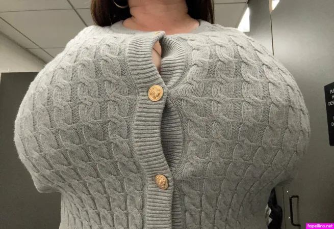 Busty34n OnlyFans Thumbnail #vPiSRdeAlD