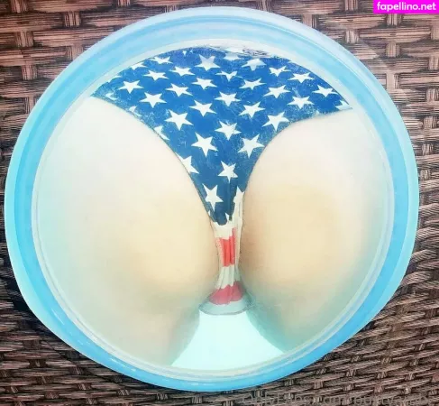 Bustyambz OnlyFans Thumbnail #36NsFQ2GoP