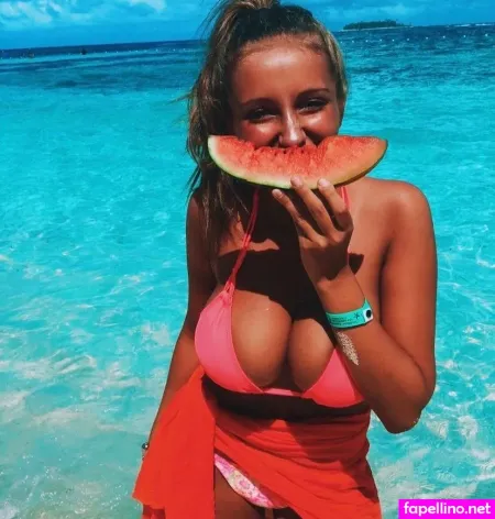 Bustyana OnlyFans Thumbnail #2LcJR7tErj