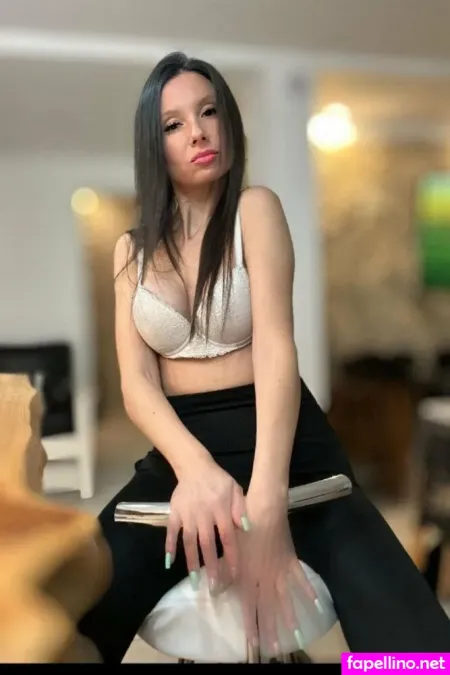 Bustyanny OnlyFans Thumbnail #cIl1BrDobC