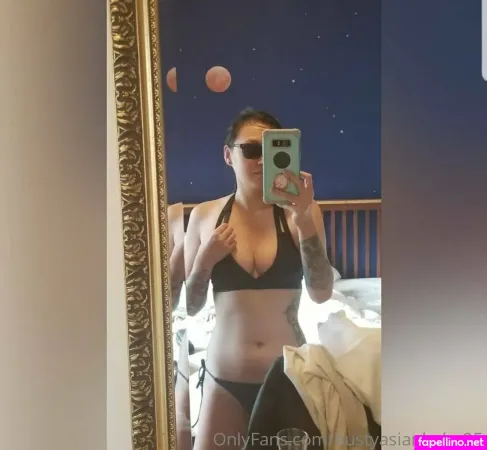 Bustyasianbabe95 OnlyFans Thumbnail #E4szmWYaIz